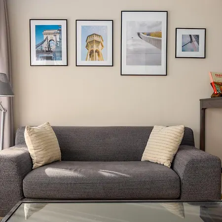 Paulay65 - With 24h Reception Διαμέρισμα *