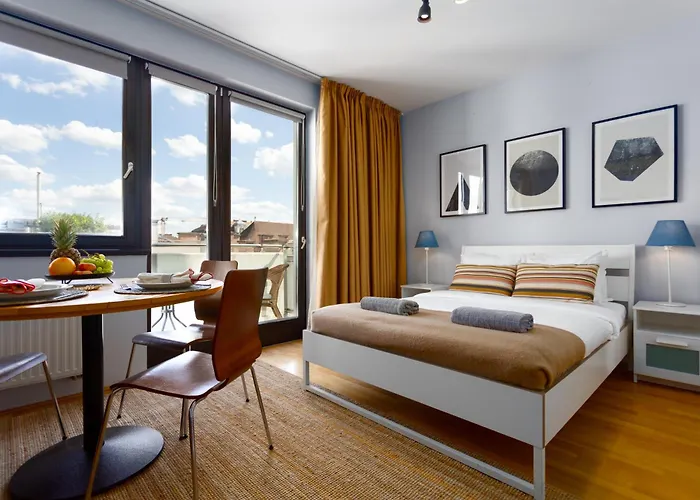 Paulay65 - With 24h Reception *