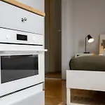 Paulay65 - With 24h Reception Apartment *