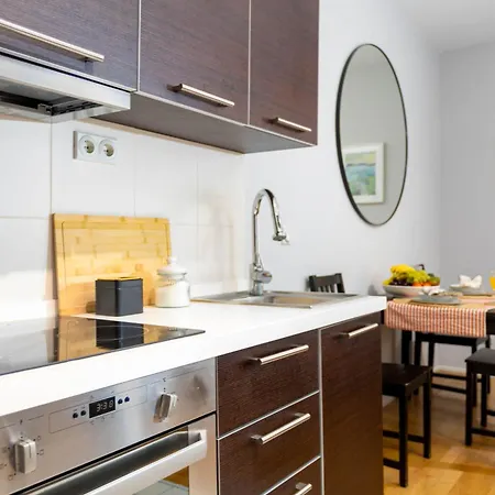 Apartament Paulay65 - With 24h Reception